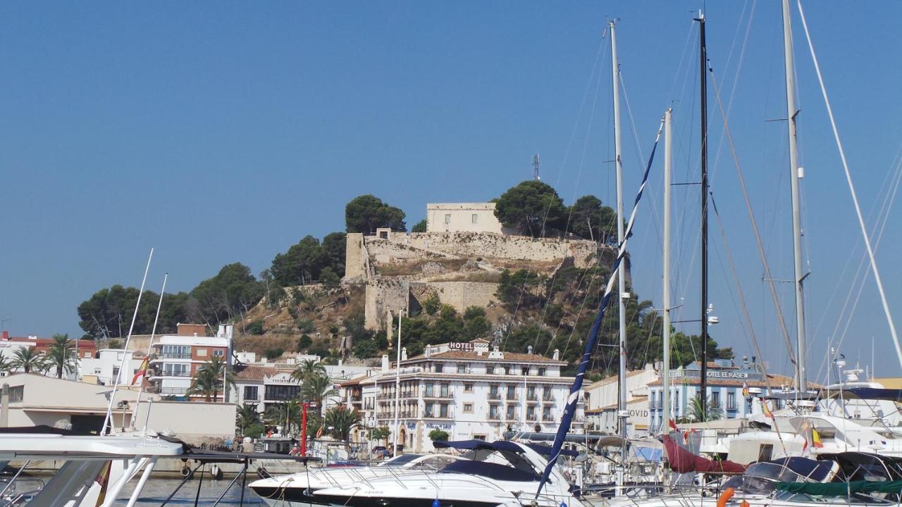Immaculate And Modern 1 Bedroomed Apartment Denia Exterior photo